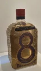 בקבוק שמונה